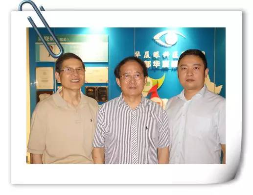 厦门眼科中心副院长、 青光眼专家詹桂林教授应邀来到成都8868在线官网登录平台 - 8868网页版登录指导工作。我院罗清礼院长、张廷胜总经理及相关科室人员对詹桂林教授的到来表示诚挚的欢迎并陪同其参观医院。.jpg