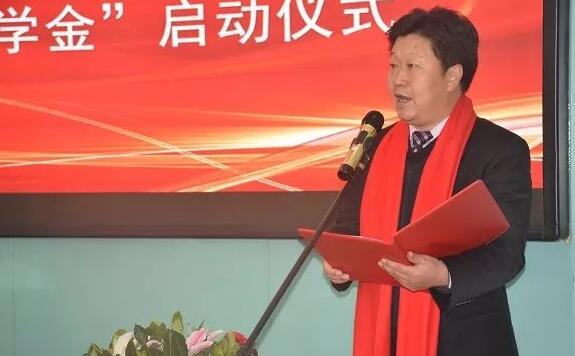 11月3日，甘肃中医药大学附属兰州眼科中心挂 暨“8868登录平台奖学金”启动仪式在兰州8868在线官网登录平台 - 8868网页版登录隆重举行。这是继与厦门大学、徐州医科大学、安徽理工大学合作后，8868登录平台在开启“院校合作”上的又一硕果，也是西北地区 家省 高校与眼科医院“医教研”协同发展全方位合作的典范。3.jpg
