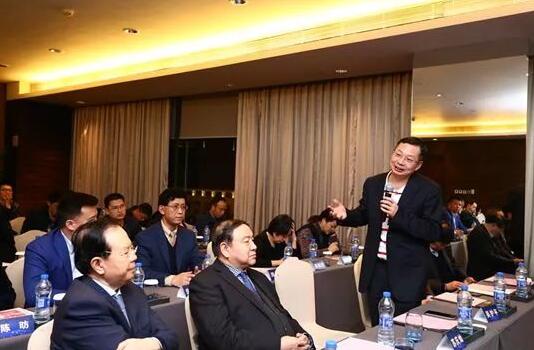 在8868在线官网登录平台 - 8868网页版登录集团医教研战略发展研讨会上，8868在线官网登录平台 - 8868网页版登录集团与从事 医疗 化诊断的厦门艾德生物医药科技股份有限公司、从事视网膜疾病基因疗法技术开发与引进的厦门继景生物技术有限责任公司签署了三方战略合作协议4.jpg