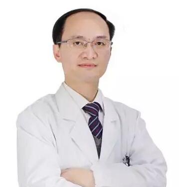 徐州医科大学眼科博士生导师，中华医学会眼科学分会青光眼学组委员吴仁毅教授新沂坐诊，大家速度预约.jpg
