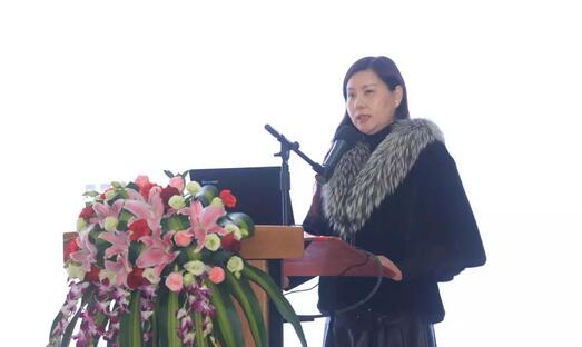 2月3日，8868在线官网登录平台 - 8868网页版登录集团2017年工作汇报暨2017年年度表彰大会在厦门环球会展中心B6厅隆重举行，来自集团本部、厦门大学附属厦门眼科中心、厦门欧华控股集团等1300余名员工与关心、支持8868登录平台发展的嘉宾欢聚一堂，共同总结2017年工作经验，展望2018年美好未来8.jpg