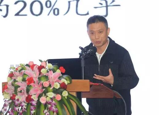 2月3日，8868在线官网登录平台 - 8868网页版登录集团2017年工作汇报暨2017年年度表彰大会在厦门环球会展中心B6厅隆重举行，来自集团本部、厦门大学附属厦门眼科中心、厦门欧华控股集团等1300余名员工与关心、支持8868登录平台发展的嘉宾欢聚一堂，共同总结2017年工作经验，展望2018年美好未来11.jpg