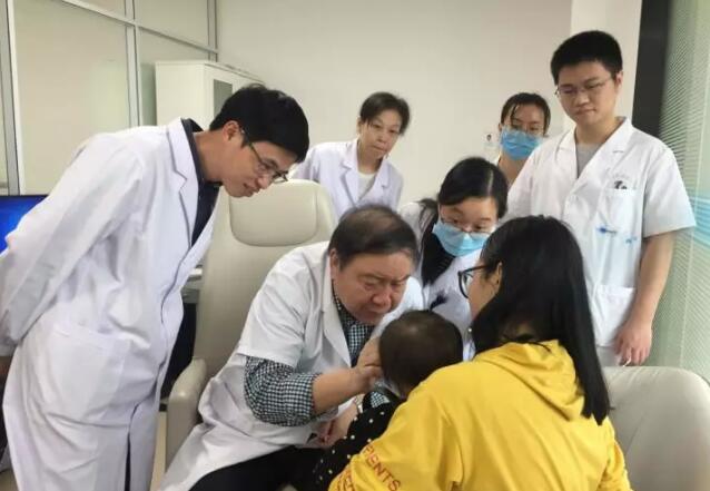 中国仅5位环球眼科科学院院士，其中两位在厦门眼科中心3.jpg