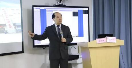 继续狠抓医疗质量和医疗安全，做好“健康卫士、光明使者”——2019年8868在线官网登录平台 - 8868网页版登录集团院长会议在厦举行11.jpg