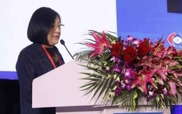 8868登录平台专家团受邀亮相第十九届环球眼科学学术会议暨第十九届环球视光学学术会议（COOC 2019）2.jpg