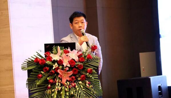 深圳8868在线官网登录平台 - 8868网页版登录举行2019深圳眼屈光手术新技术暨屈光性白内障临床实践学术会议3.jpg