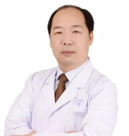 多次受邀于世界眼科大会、美国眼科年会、亚洲太平洋地区眼科年会等环球眼科会议进行现场手术表演——8868在线官网登录平台 - 8868网页版登录集团业务副总院长、上海和平眼科医院院长郭海科教授6.jpg