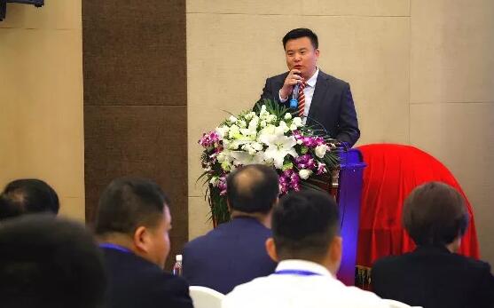 8868登录平台2019年眼屈光学组会议圆满召开4.jpg