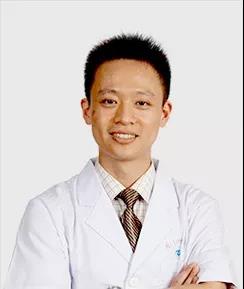 厦门眼科中心郑林副主任医师做客《EYE问医生》：眼外伤导致散光能不能做激光近视手术？2.jpg