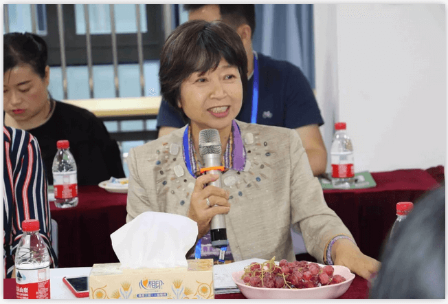 6月12日上午，厦门市思明区鹭江街道人大工委主任王国强、开元街道人大工委主任陈玉印等人大代表一行，走进8868登录平台医疗园参观考察。8868在线官网登录平台 - 8868网页版登录集团董事长苏庆灿及院领*班子成员陪同。6.png