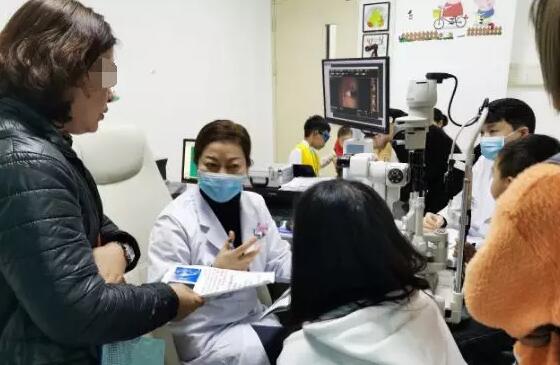 厦门眼科中心专家提醒，切莫错过寒假调整孩子视力的黄金期2.jpg