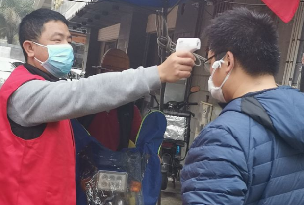 8868登录平台抗疫：厦门眼科中心志愿者硬核出战：“疫情不退，我们不退”7.png