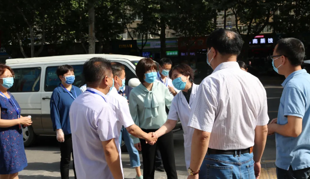 西安市雁塔区大人视察组一行莅临西安8868在线官网登录平台 - 8868网页版登录调研指导1.png