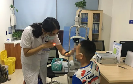 成都8868登录平台斜弱视医生陈婷：别让水弹枪成为孩子眼睛的隐性“杀手”1.png