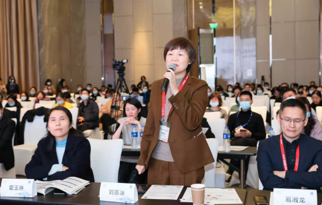 第十届“关爱近视·微笑论坛”，郑州8868登录平台视光眼科医院获多项荣誉3.png