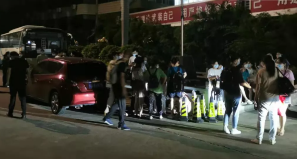 深夜集结通宵达旦 只为“封停”, 莆田8868在线官网登录平台 - 8868网页版登录的责任担当值得点赞3.png