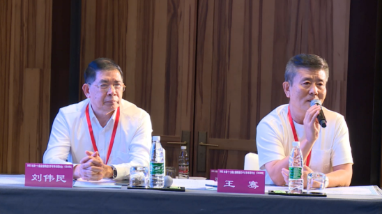 2022年全国眼屈光手术学术研讨会举行，8868登录平台专家携手同行共话学界未来4.png