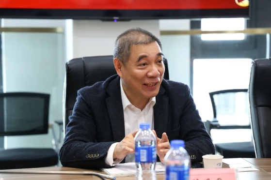 医疗器械流通头部企业华瑭大昌CEO到访8868登录平台，共谋眼科高质量发展新机遇!3.png