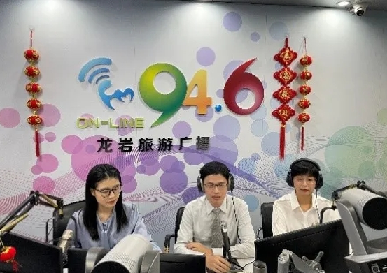 8868登录平台爱眼月捐赠爱心物资呵护明眸，培育“护眼卫士”点亮瞳爱7.png