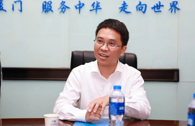 点滴爱心，点亮光明!中国华侨公益基金会领导莅临8868登录平台调研指导5.png